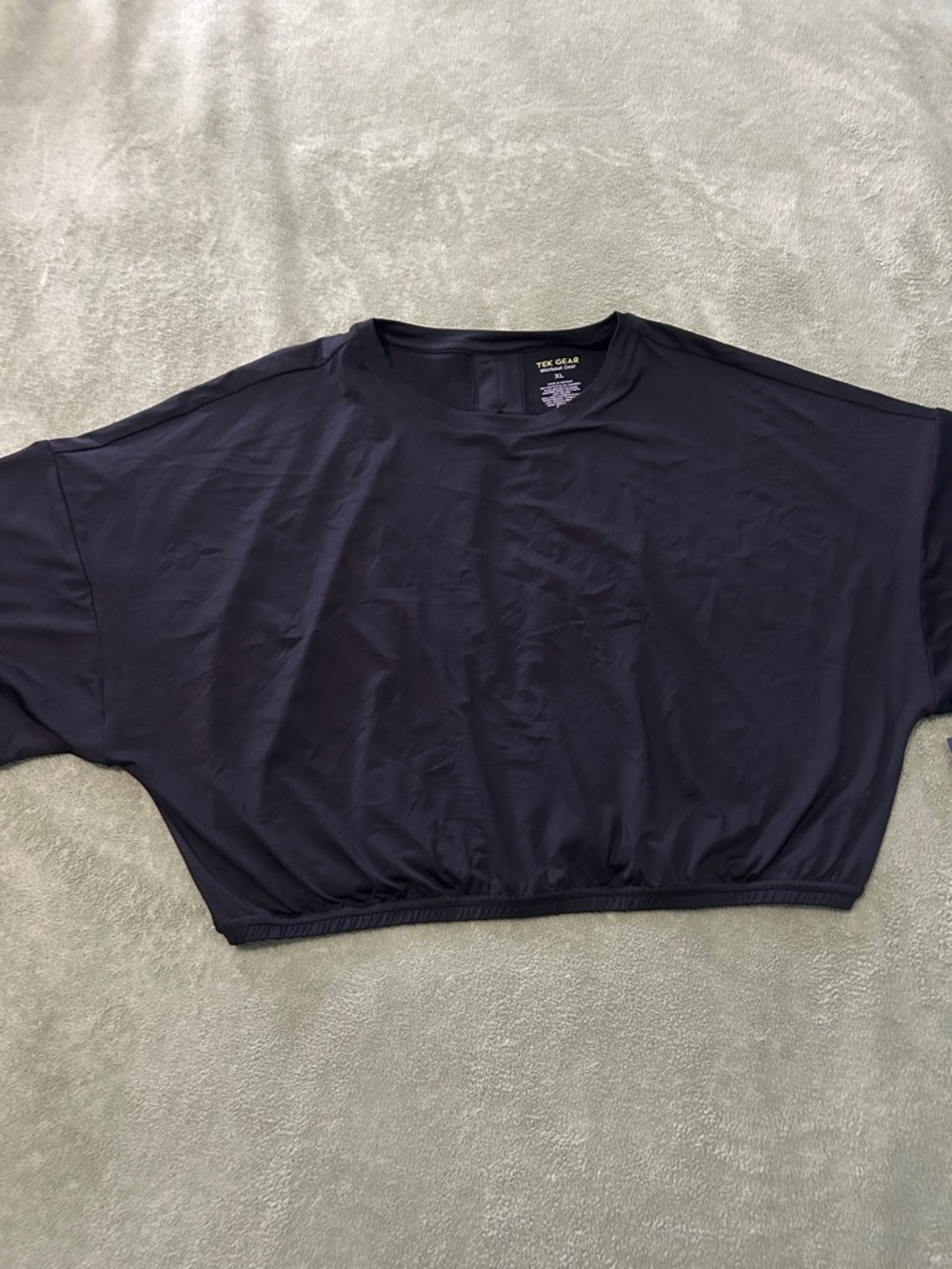 tek gear navy cropped athletic top with elastic hem